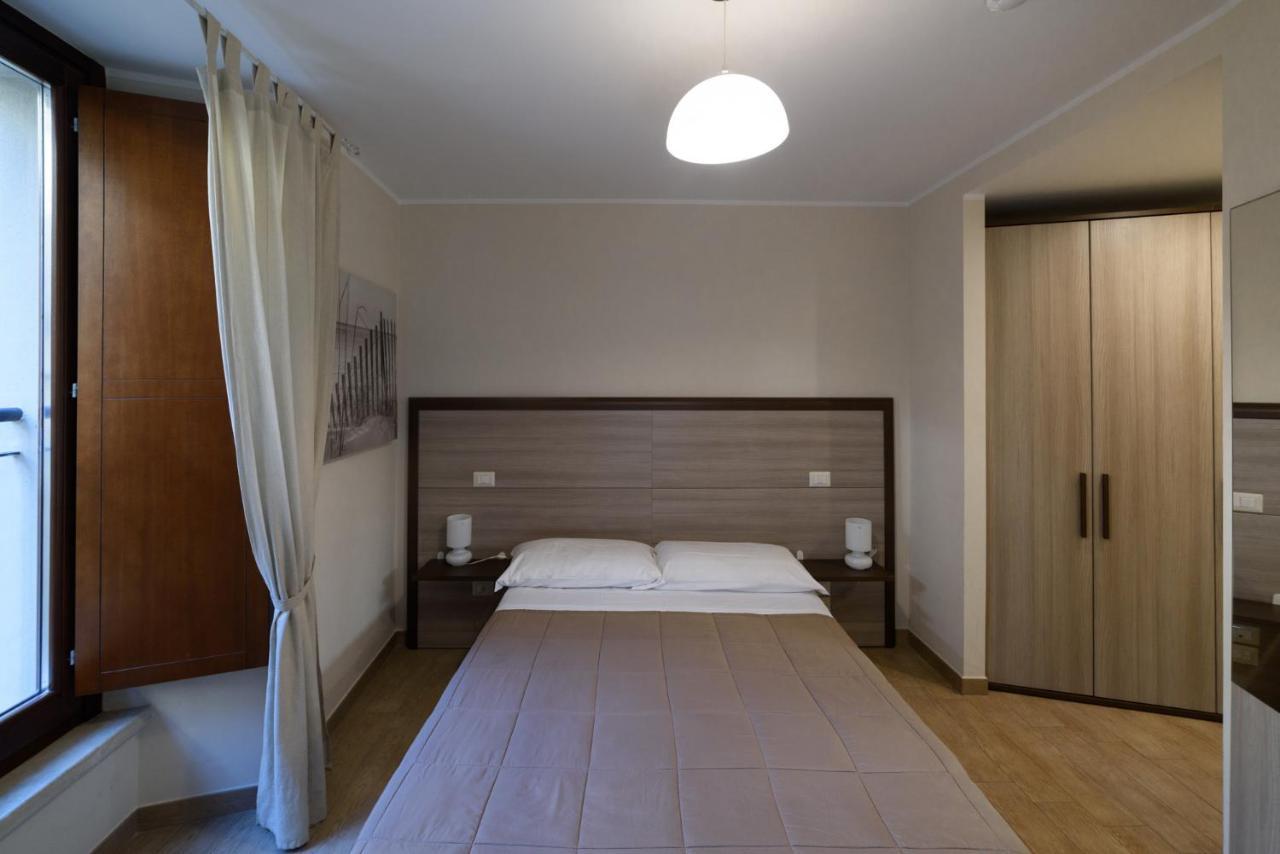Flora Hotel โตดี ภายนอก รูปภาพ